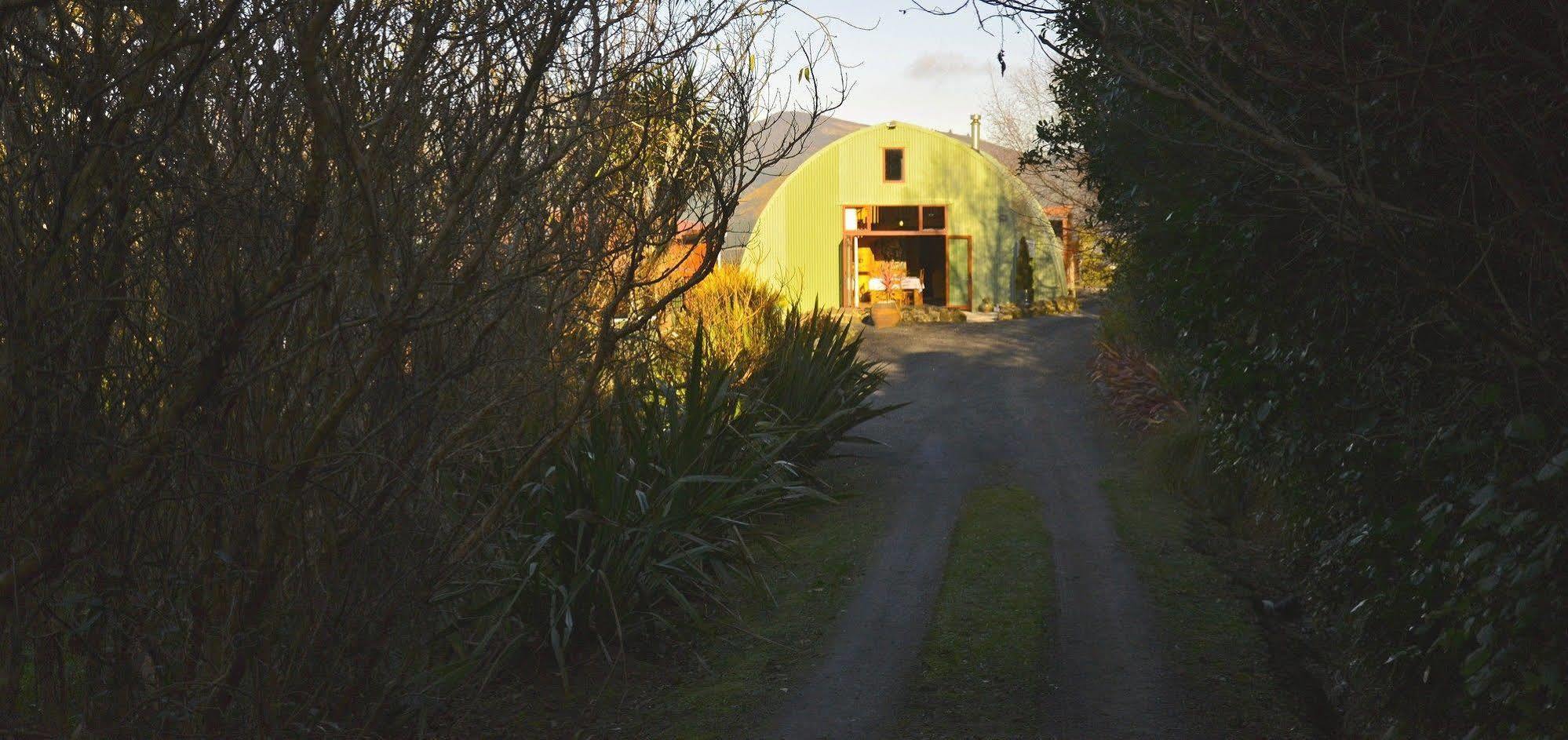 Barn Bed And Breakfast Waitati Luaran gambar