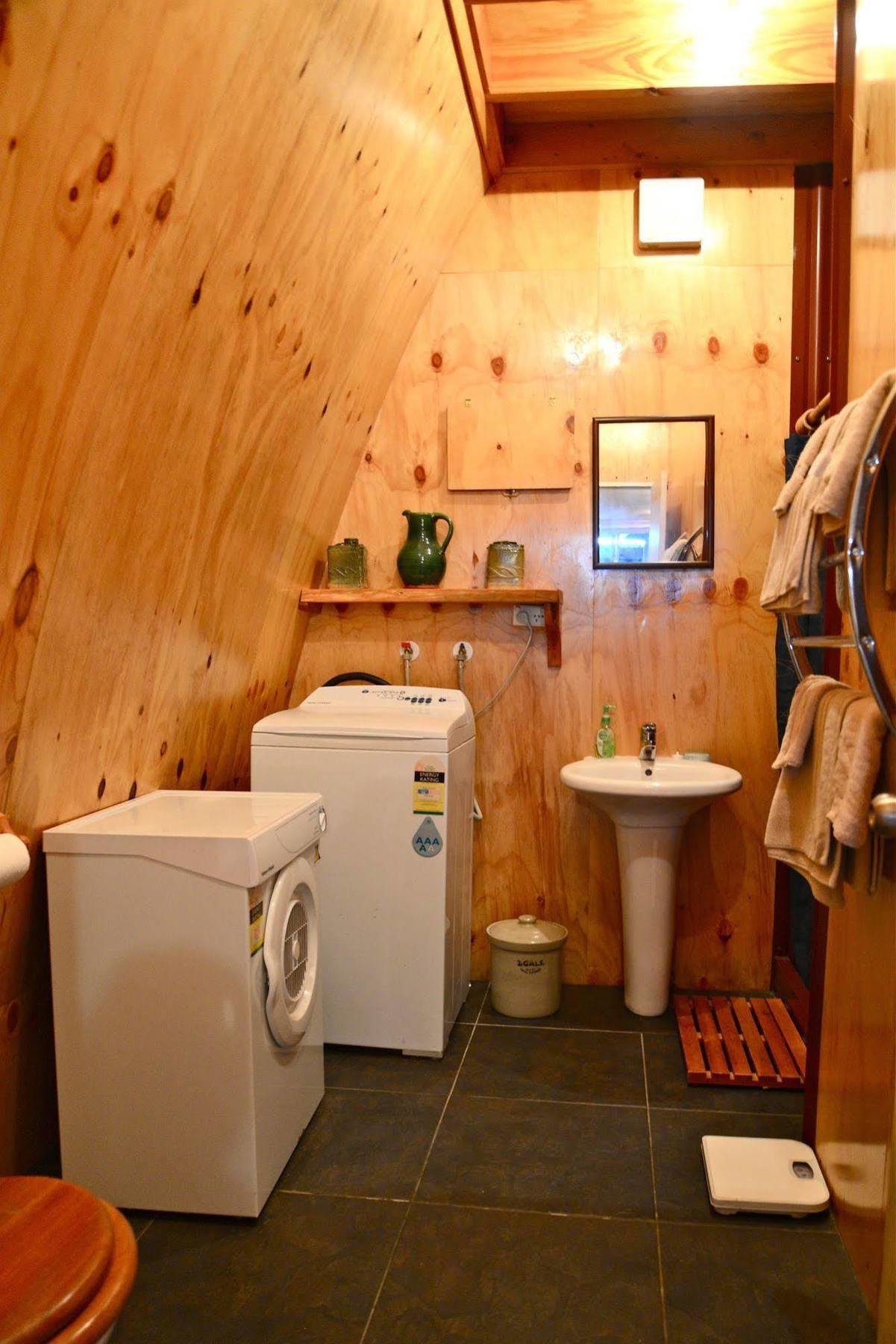 Barn Bed And Breakfast Waitati Luaran gambar
